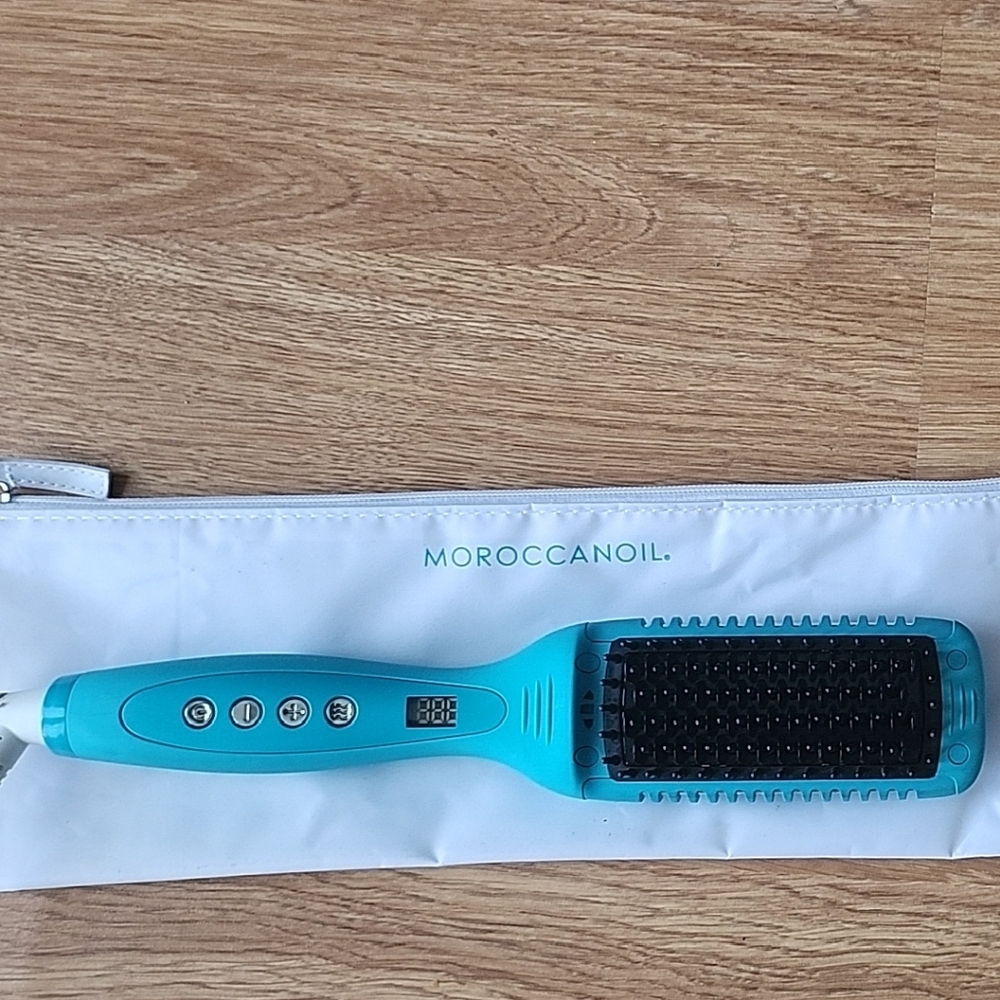 Moroccanoil Aqua Hair Brush with Black Bristles